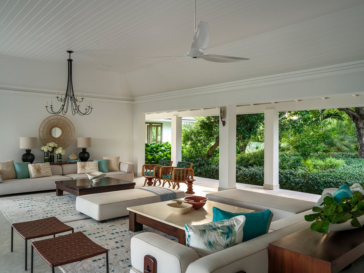 StudioIDC_Evangaline-2737--E306 StudioIDC_Evangaline-2737--E306