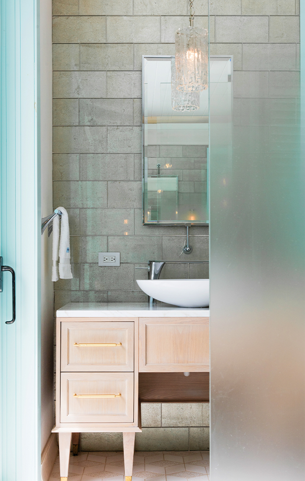 Jumby Bay Evangeline Bathroom Sink
